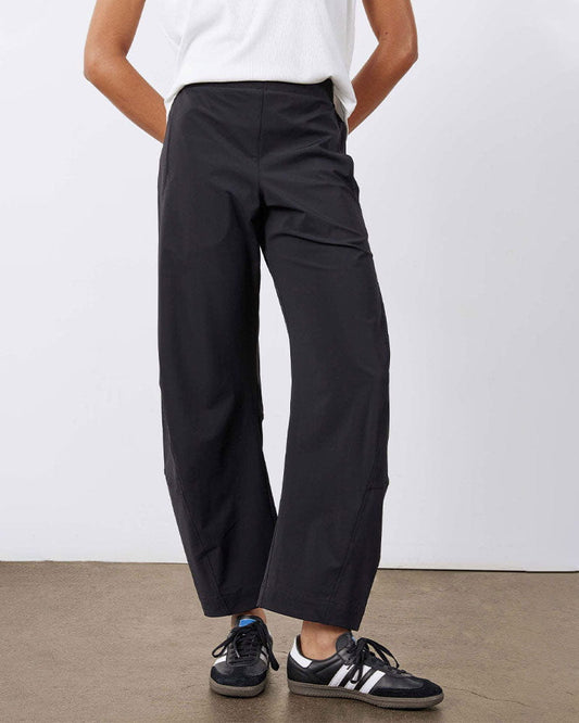 womens-power-meeting-on-the-loose-work-pant