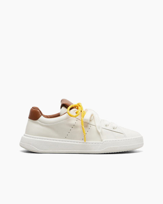 Women‘s White StrideForce Leather Sneakers