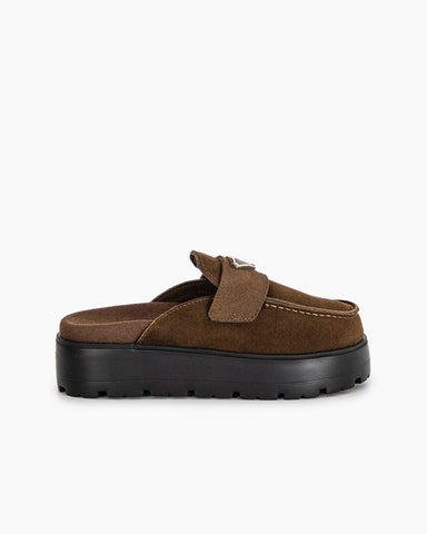 Suede flatform mules