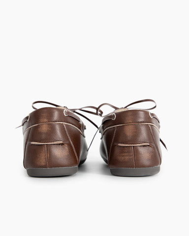 British Vintage Lace-Up Leather Oxfords