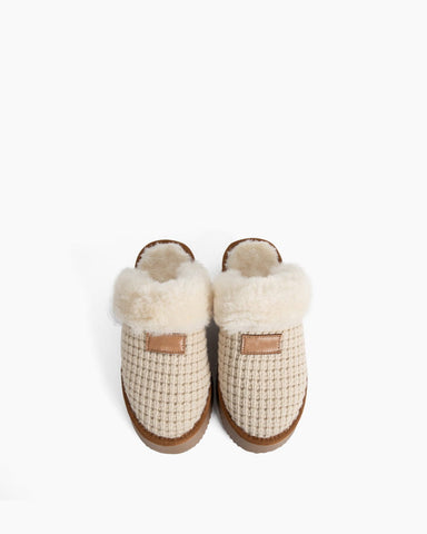 Faux Fur Trim Cozy Knit Slippers