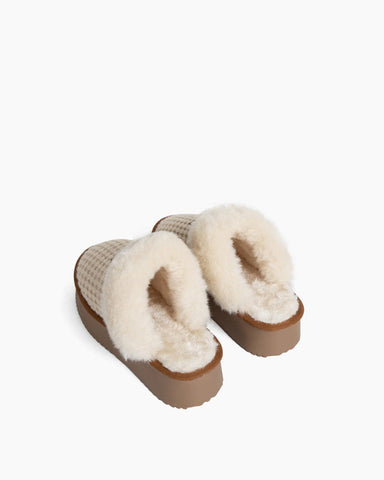 Faux Fur Trim Cozy Knit Slippers