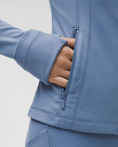 Brilliant-Blue-Studio-Commute-Lightweight-Training-Jacket-5