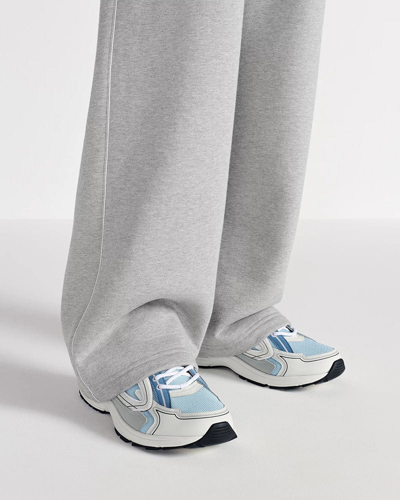 mens-elite-airport-transit-lightweight-runner