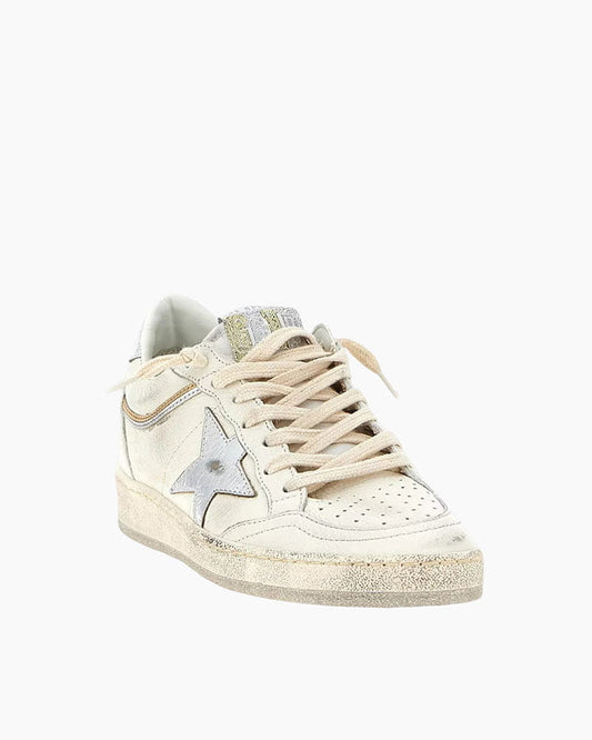 women-s-travel-ready-leather-low-top-silver-star-sneakers