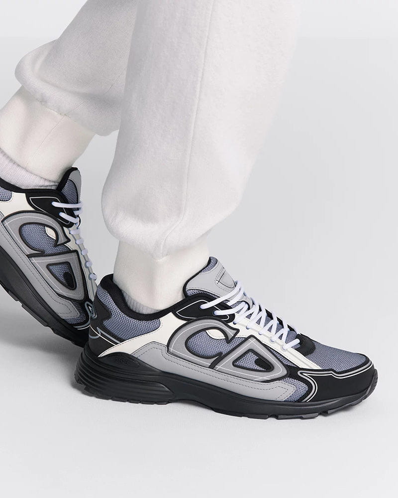 mens-elite-airport-transit-lightweight-runner