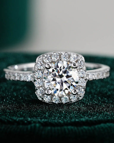 The Timeless 4-Prong Moissanite Silver Ring