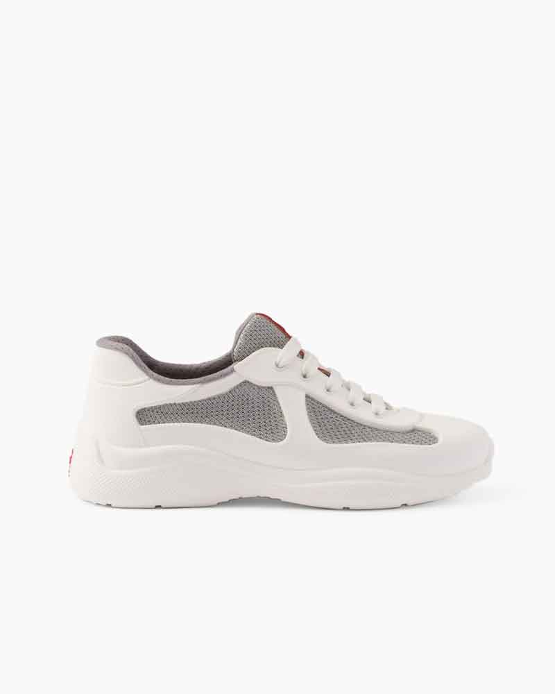 Sport Style Expanded Rubber Sole Sneakers