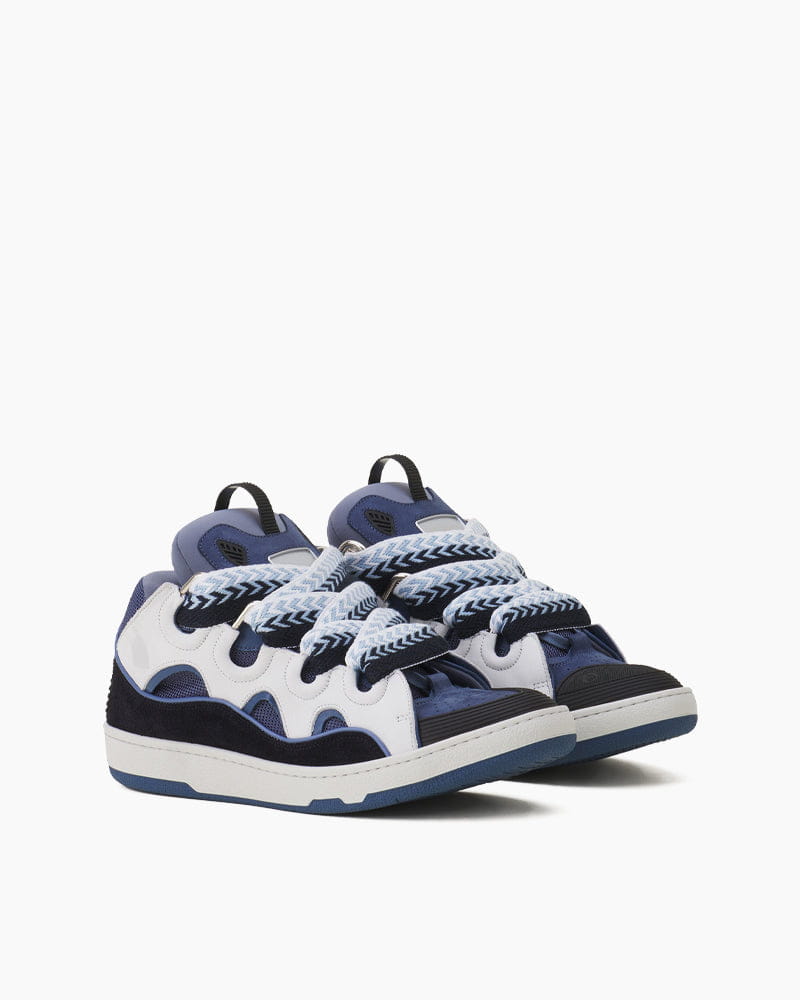 Blue & White Sneakers for Fresh Summer City Strolls