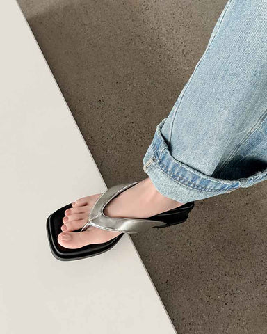 Urban-Weekend-Square-Toe-Comfort-Flip-Flops-13