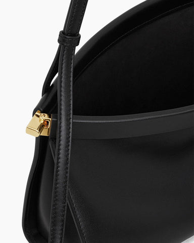 medium-leather-baguette-bag