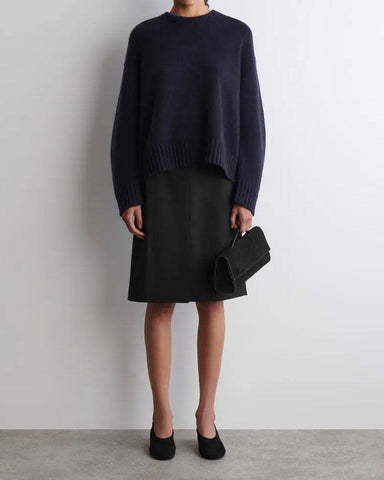 Good Cashmere Chunky Crew Neck Sweater