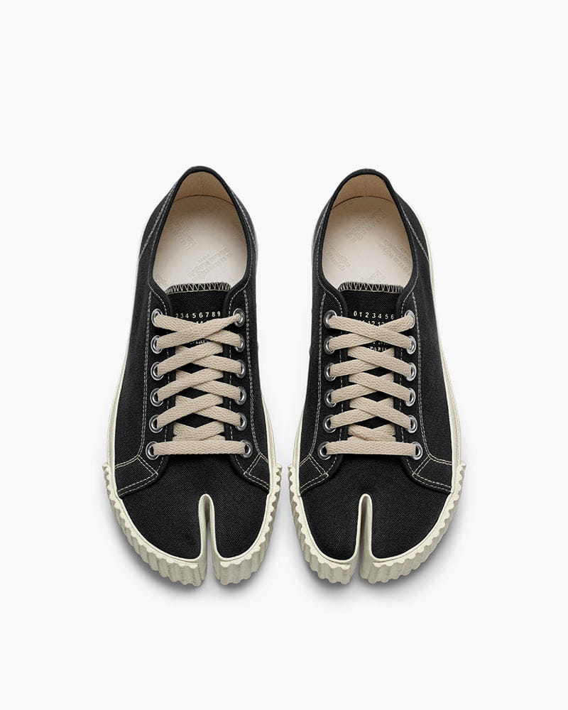 men-s-travel-ready-split-toe-low-top-sneakers