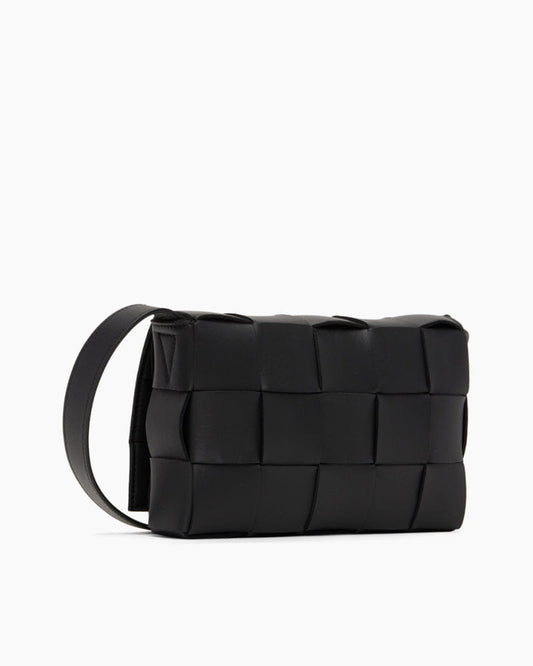 women-s-gallery-day-woven-shoulder-bag