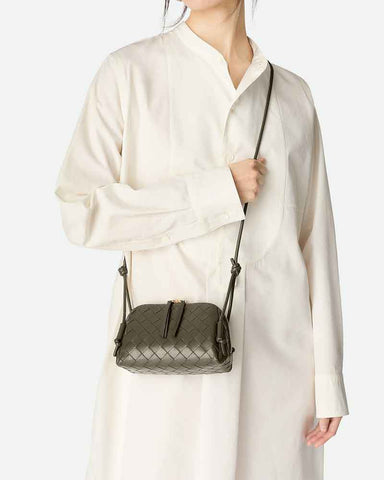 women-s-travel-airport-intrecciato-crossbody-pouch-bag