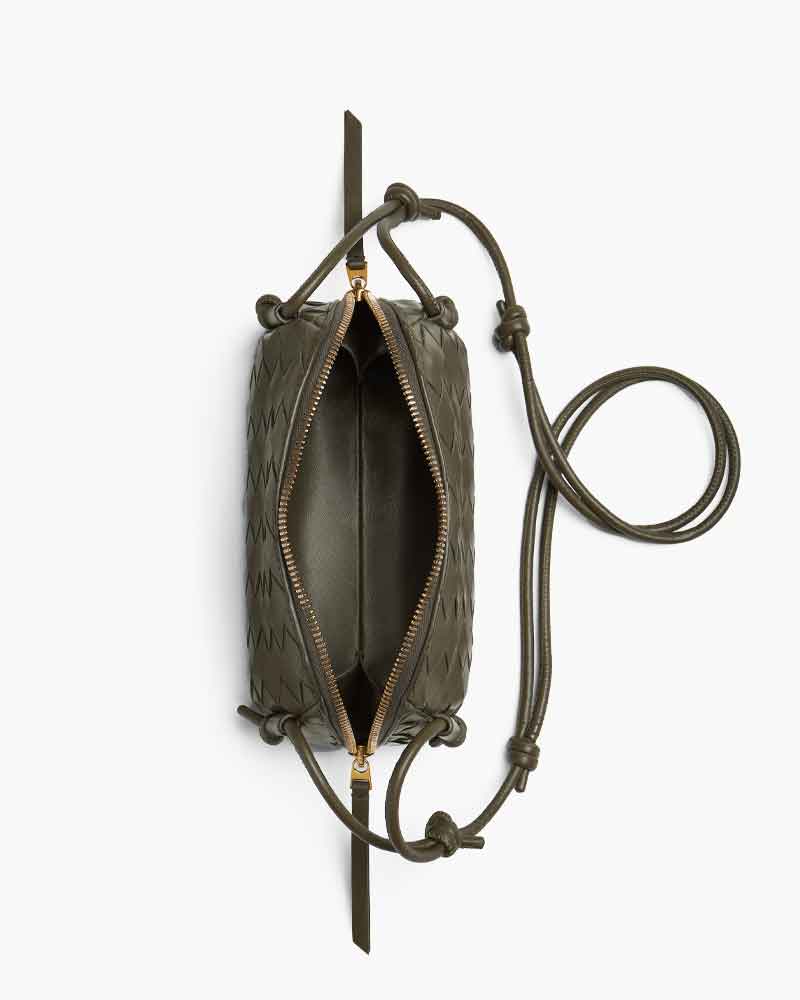 women-s-travel-airport-intrecciato-crossbody-pouch-bag