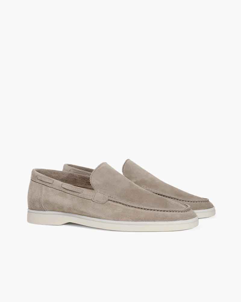 mens-resort-leisure-sophisticated-light-grey-loafers