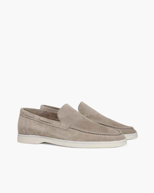 mens-resort-leisure-sophisticated-light-grey-loafers