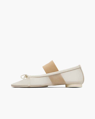 womens-airport-outfit-comfortable-elastic-strap-ballets