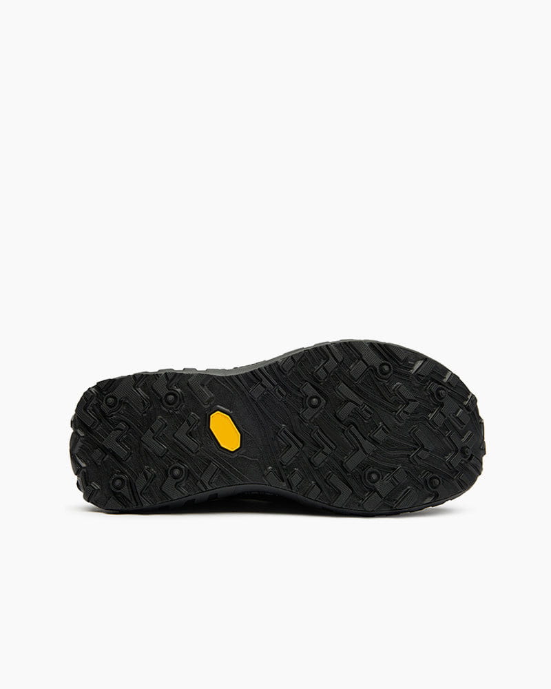 mens-mountain-hiking-all-weather-outdoor-footwear