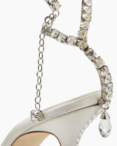 womens-candlelit-dinner-aesthetic-crystal-detail-pumps