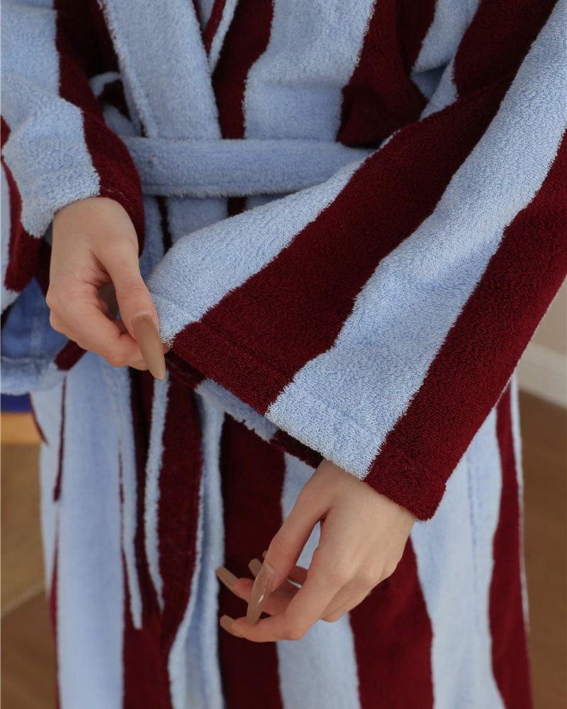 womens-skincare-routine-absorbent-striped-bathrobe