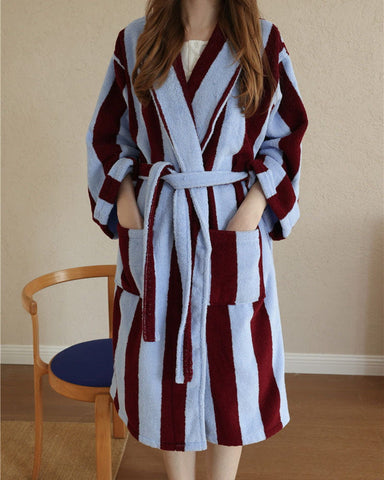 womens-skincare-routine-absorbent-striped-bathrobe