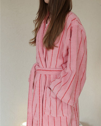 womens-skincare-routine-absorbent-striped-bathrobe
