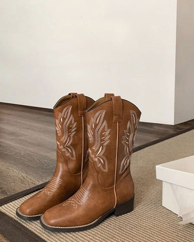 womens-street-snap-effortless-retro-cowboy-boots