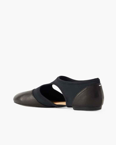 womens-airport-look-chic-split-toe-jazz-shoes