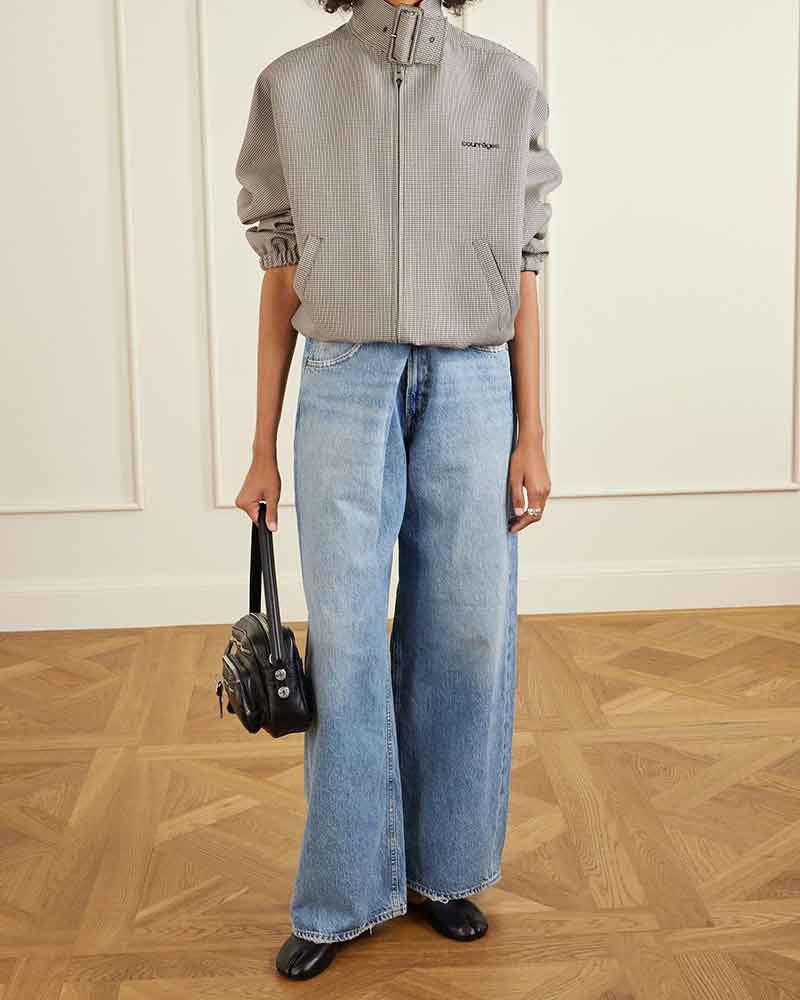 womens-airport-look-chic-split-toe-jazz-shoes