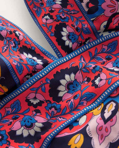 womens-seashell-hunting-stylish-v-neck-floral-swimsuit