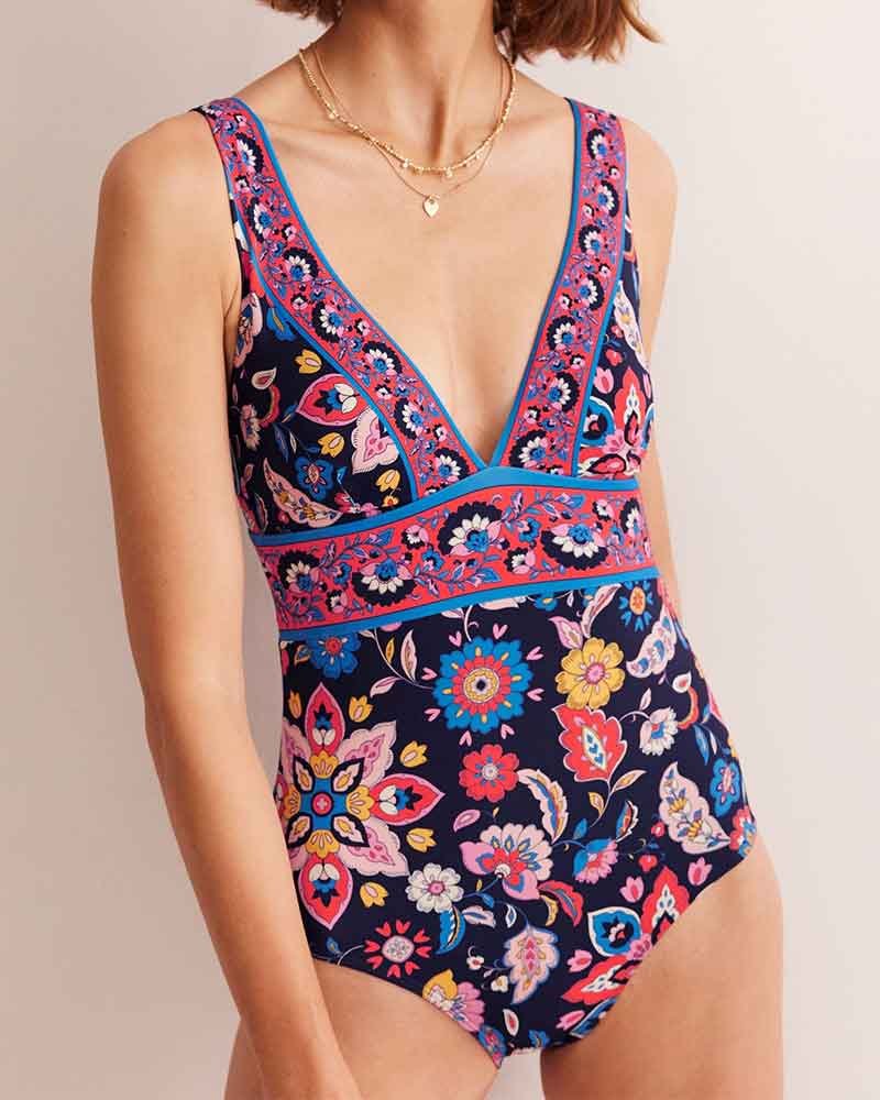 womens-seashell-hunting-stylish-v-neck-floral-swimsuit