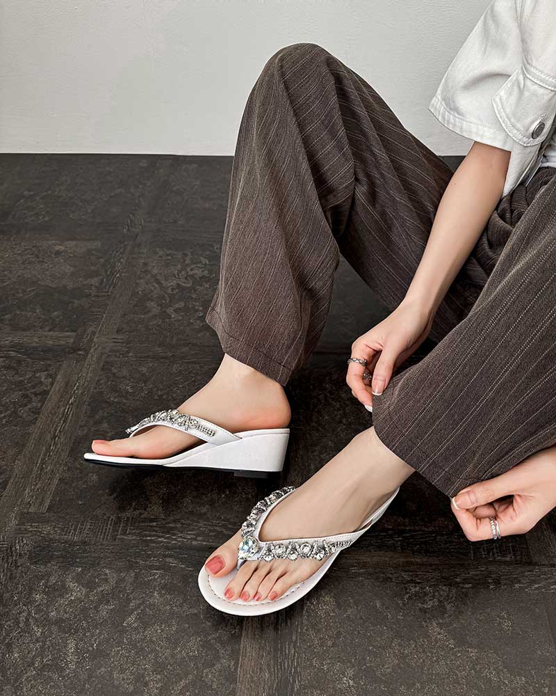 Chic-Summer-Street-Style-Wedge-Toe-Ring-Sandals-10