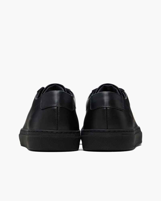 womens-minimalist-black-calfskin-low-sneakers