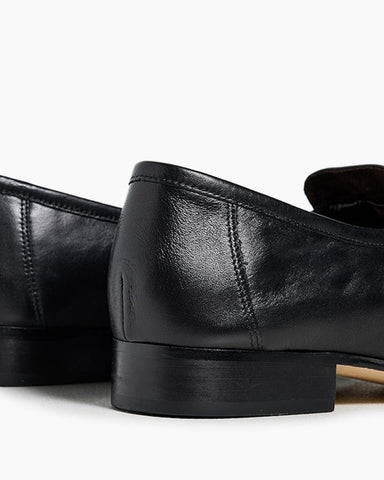 Minimalist City-ready Suede Loafers for Daily Commutes