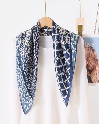 Women's Printed Mulberry Silk Square Scarf