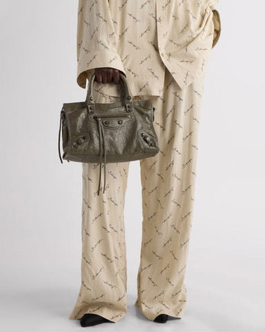 Light Pink Crinkled Leather Handbag