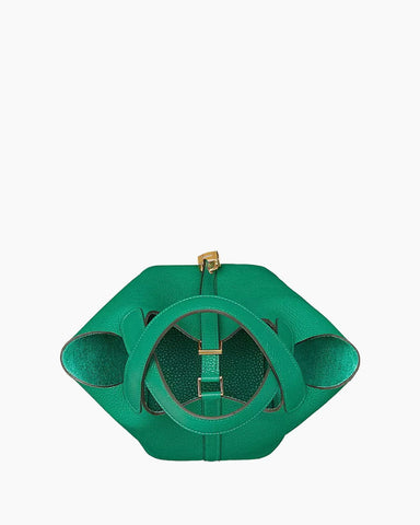 pre-salewomens-summer-resort-green-leather-bucket-bag