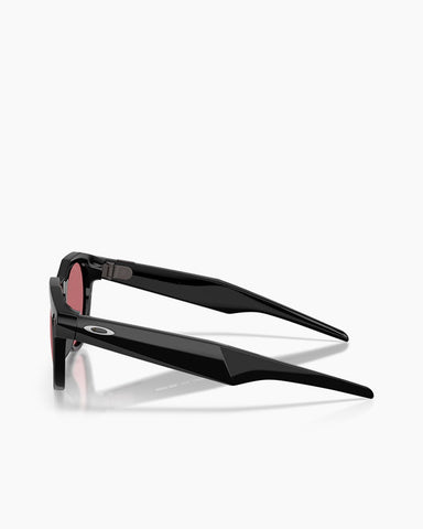 Sleek Tech-Enhanced Round Sunglasses