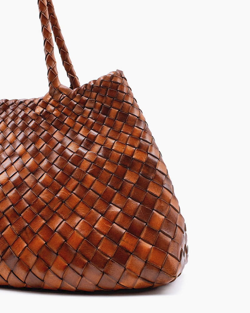 Sunny-Weekend-Woven-Leather-Market-Tote-7