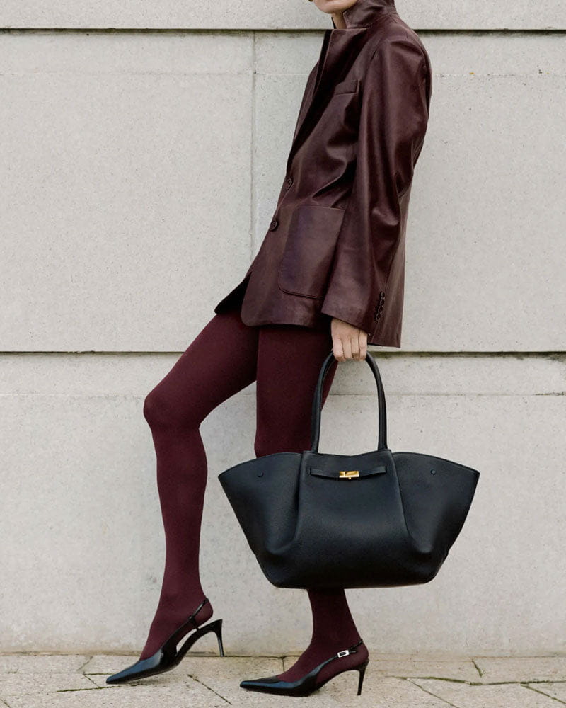 womens-business-commute-capacious-winged-leather-tote