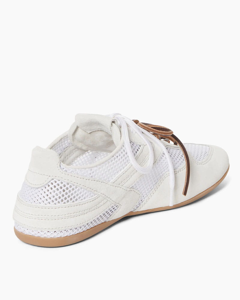 Urban-Weekend-Comfort-Mixed-Media-Sneaker-3