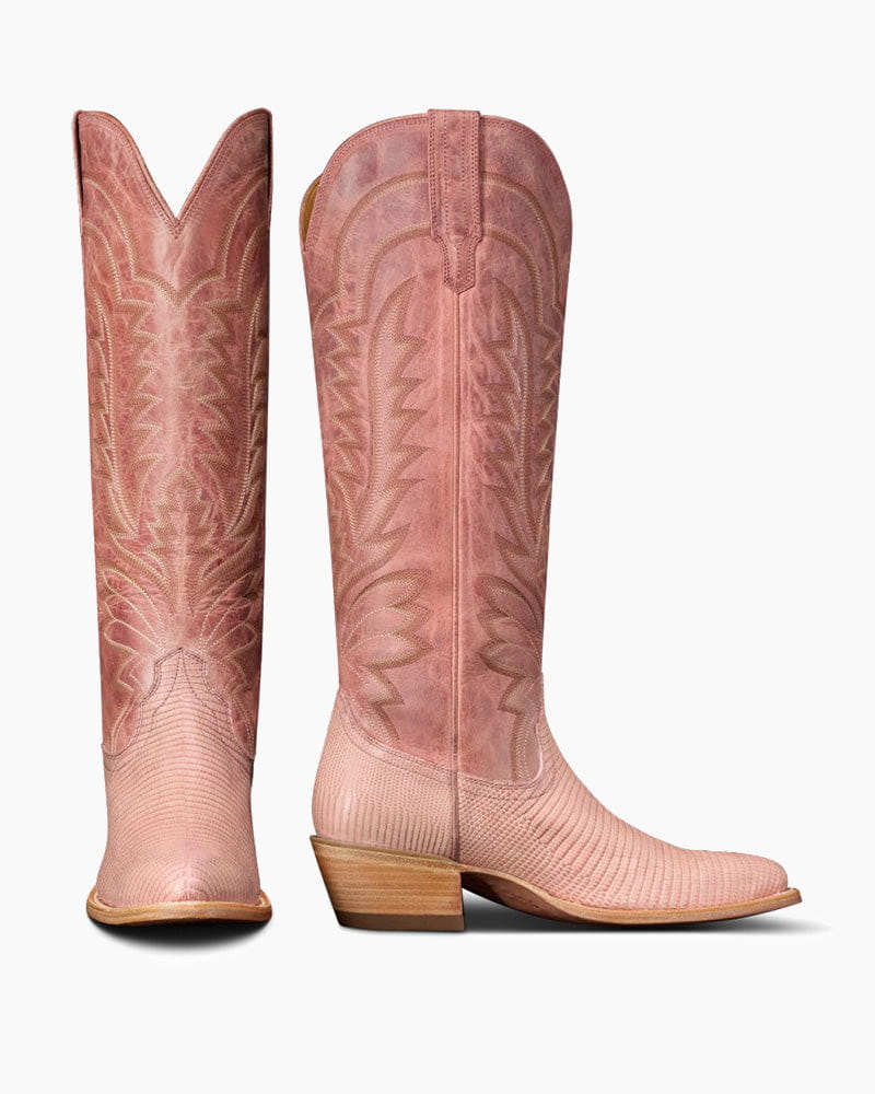 women-s-fashion-week-street-style-leather-western-boots