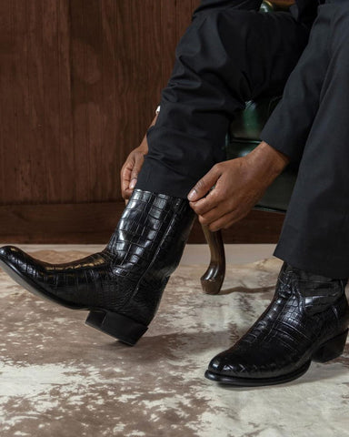 Premium Crocodile Print Boot For Urban Outings