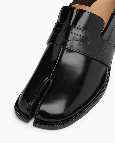 Women's Avant-Garde Glossy Split-Toe Loafer