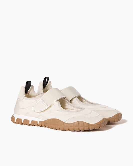 Women's Elegant Beige Lightweight Ballet Flats