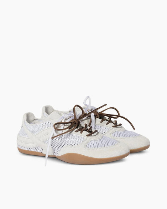 womens-daily-commute-double-shoelaces-white-sneakers