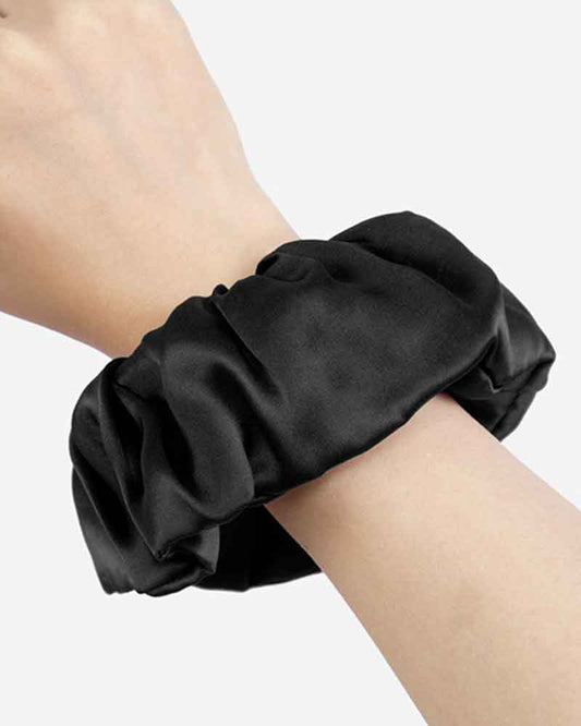 Black 19 Momme Mulberry Silk Scrunchie Hair Tie