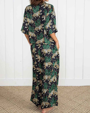 womens-tropical-resort-trendy-leopard-pajama-set
